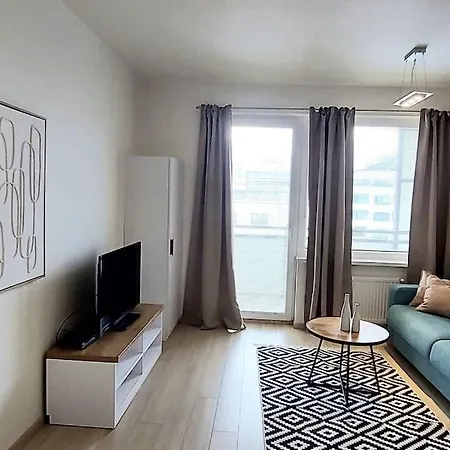 Apartman Soul 200 M Do Centra S Private Parking Free * Košice